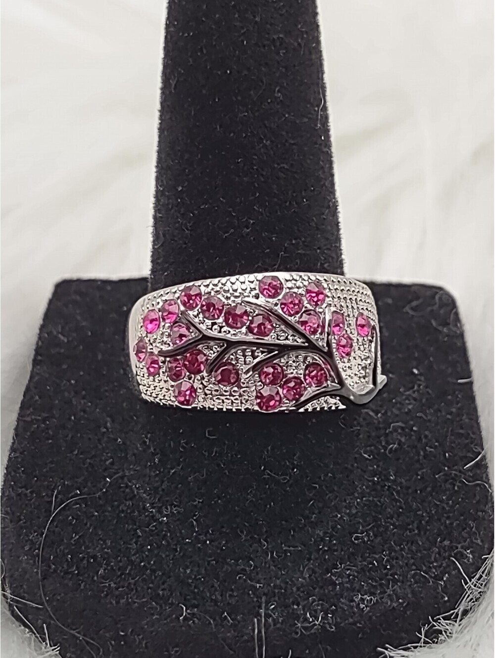 Bold Sterling Silver 925 Pink Rhinestone Leaf Ring Size 8.25